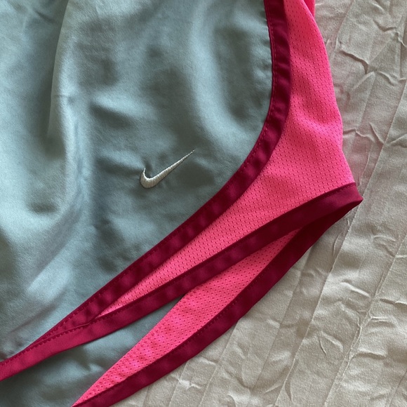 Nike Dri-Fit Shorts - Picture 2 of 9